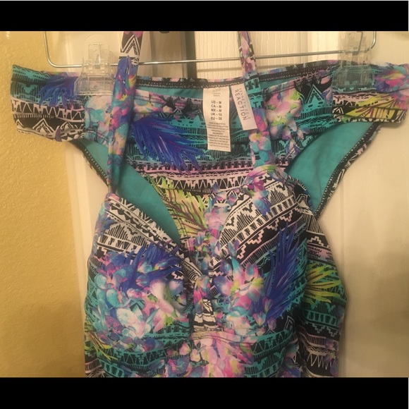 New KENNETH COLE Floral Swimsuit 2pc Sz M - Picture 5 of 8